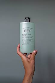 Weightless Volume Shampoo